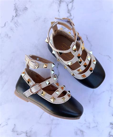 valentino replica shoes online uk|valentino rockstud knockoff.